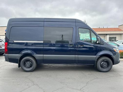 2024 Mercedes-Benz Sprinter 2500 144 WB
