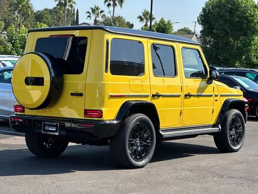 2025 Mercedes-Benz G-Class Base