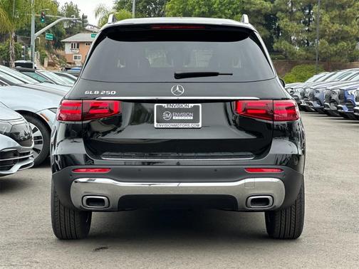 2025 Mercedes-Benz GLB 250 Base