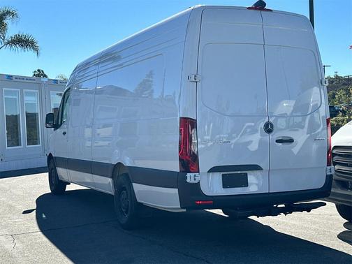 2025 Mercedes-Benz Sprinter 2500 170 WB High Roof Extended Cargo