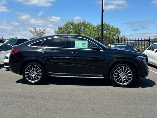 Obsidian Black 2026 Mercedes-Benz GLE 450 4MATIC