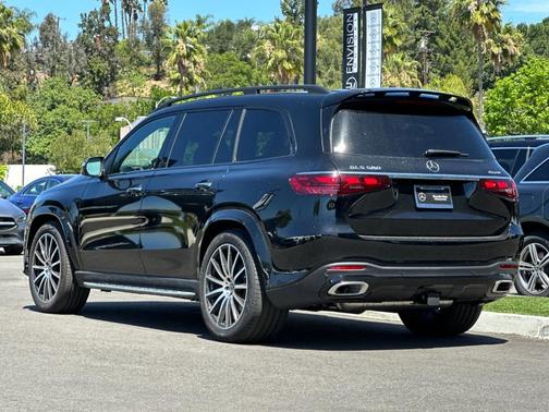 2026 Mercedes-Benz GLS 580 Base 4MATIC