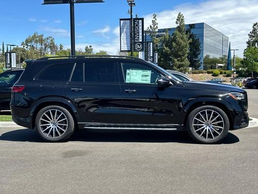 2026 Mercedes-Benz GLS 580 Base 4MATIC