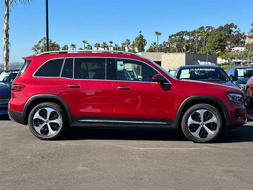 2025 Mercedes-Benz GLB 250 Base 4MATIC
