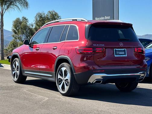 2025 Mercedes-Benz GLB 250 Base 4MATIC