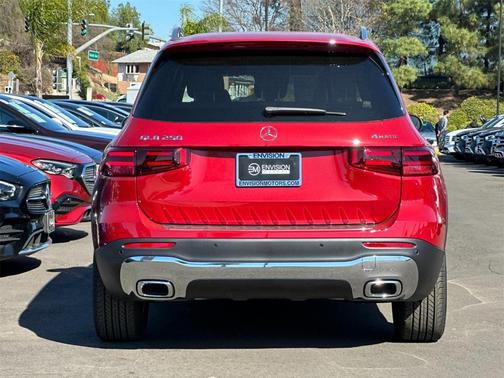 2025 Mercedes-Benz GLB 250 Base 4MATIC