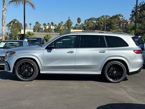 2025 Mercedes-Benz GLS 450 4MATIC