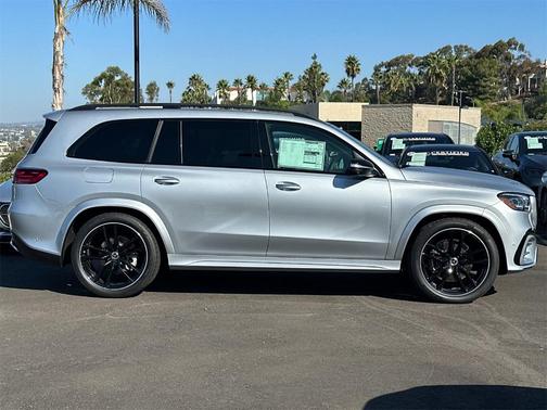 2025 Mercedes-Benz GLS 450 4MATIC