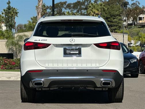 2025 Mercedes-Benz GLA 250 Base