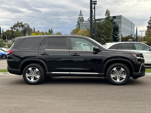 2023 Honda Pilot EX-L 7-Passenger