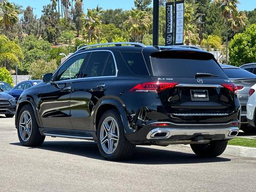Black 2023 Mercedes-Benz GLE 450 4MATIC