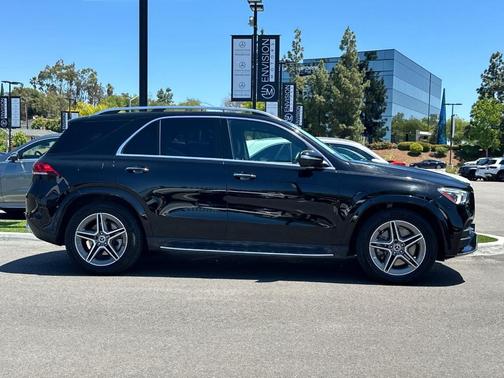 Black 2023 Mercedes-Benz GLE 450 4MATIC