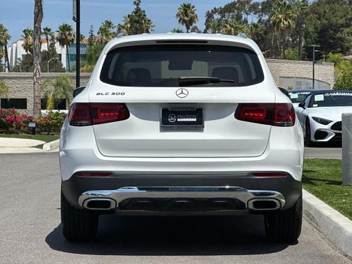 Polar White 2022 Mercedes-Benz GLC 300 Base