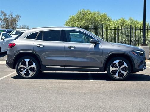 2026 Mercedes-Benz GLA 250 Base 4MATIC