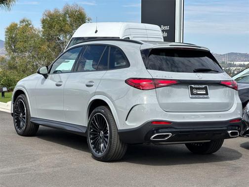 2026 Mercedes-Benz GLC 300 Base 4MATIC