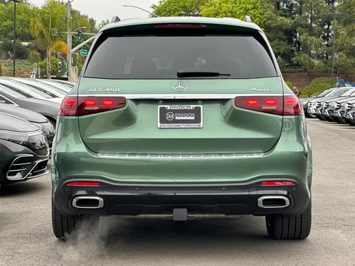2025 Mercedes-Benz GLS 450 4MATIC