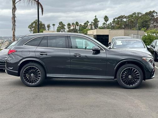 2026 Mercedes-Benz GLC 300 Base 4MATIC