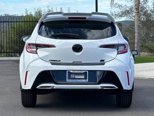 2022 Toyota Corolla Hatchback SE