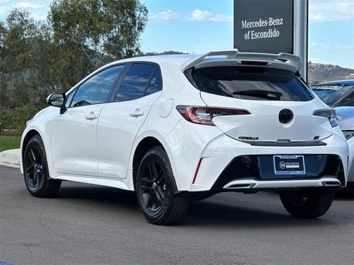 2022 Toyota Corolla Hatchback SE