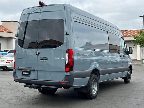 2024 Mercedes-Benz Sprinter 3500XD 170 WB High Roof Cargo