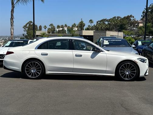 2022 Mercedes-Benz S-Class