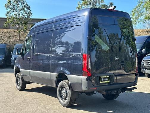 2024 Mercedes-Benz Sprinter 2500 144 WB