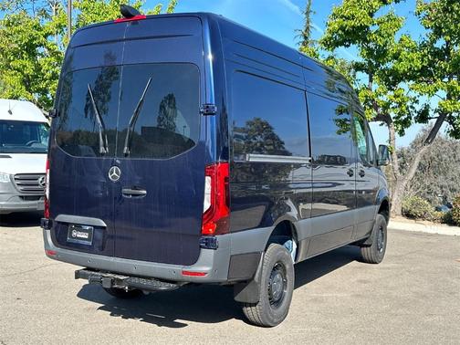 2024 Mercedes-Benz Sprinter 2500 144 WB