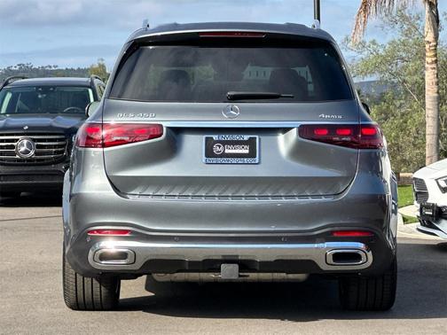 2026 Mercedes-Benz GLS 450