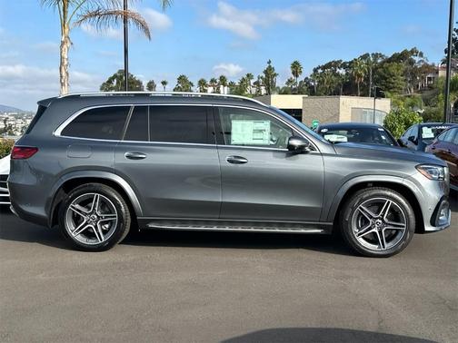 2026 Mercedes-Benz GLS 450