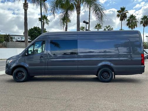 2024 Mercedes-Benz Sprinter 2500 170 WB High Roof Extended Cargo
