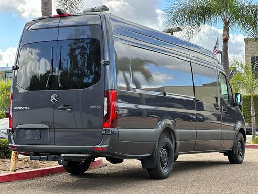 2024 Mercedes-Benz Sprinter 2500 170 WB High Roof Extended Cargo
