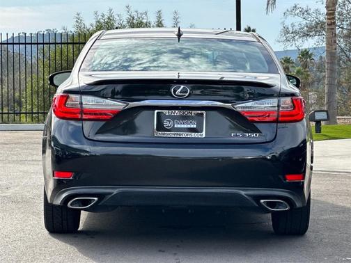 2017 Lexus ES 350 Base