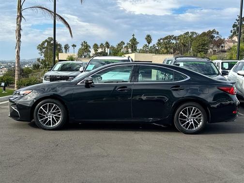 2017 Lexus ES 350 Base