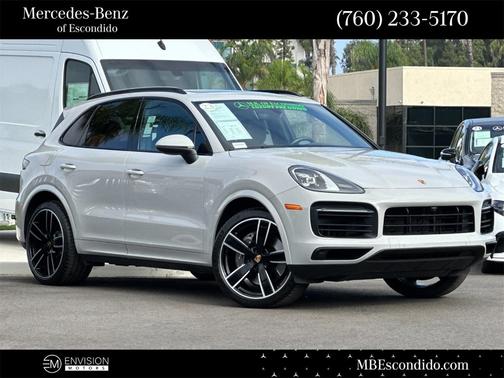 2023 Porsche Cayenne Base