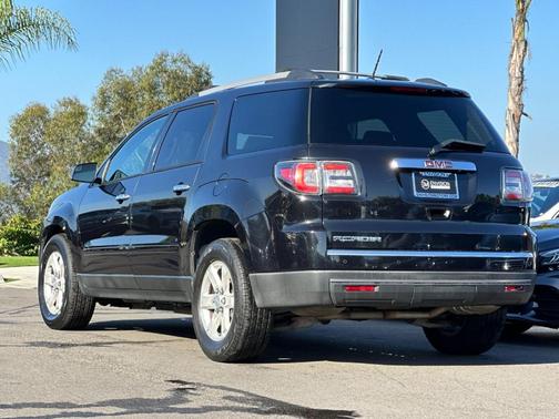 2014 GMC Acadia SLE-2