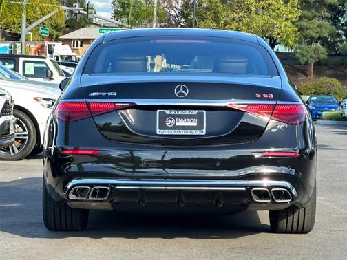 2026 Mercedes-Benz AMG S 63 E Base