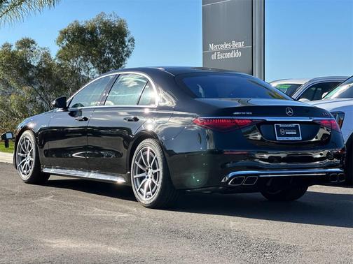 2026 Mercedes-Benz AMG S 63 E Base