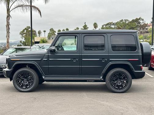 2025 Mercedes-Benz G-Class Base