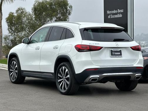 2023 Mercedes-Benz GLA 250 Base
