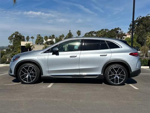 2026 Mercedes-Benz EQE 320 Base 4MATIC