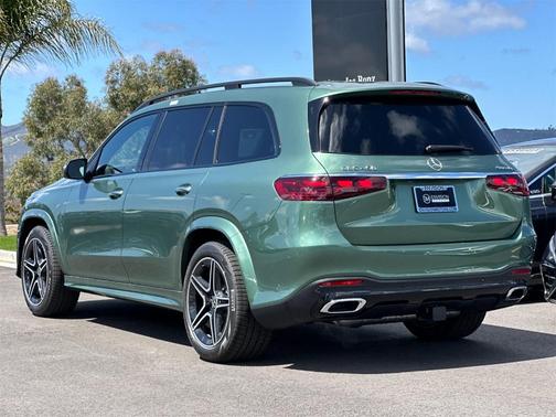 2025 Mercedes-Benz GLS 450 4MATIC