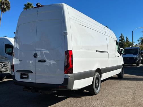 2025 Mercedes-Benz Sprinter 2500 170 WB High Roof Extended Cargo