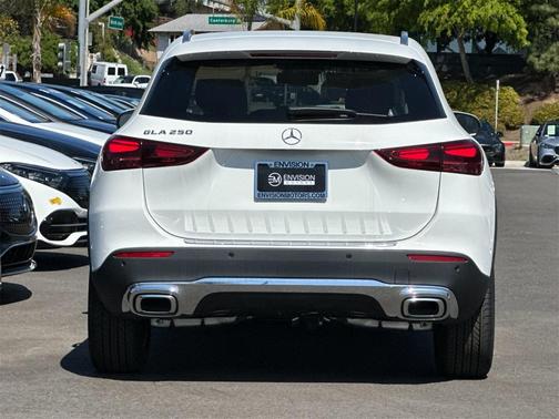 2025 Mercedes-Benz GLA 250 Base