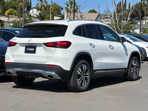 2025 Mercedes-Benz GLA 250 Base
