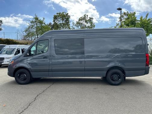 2024 Mercedes-Benz Sprinter 2500 170 WB