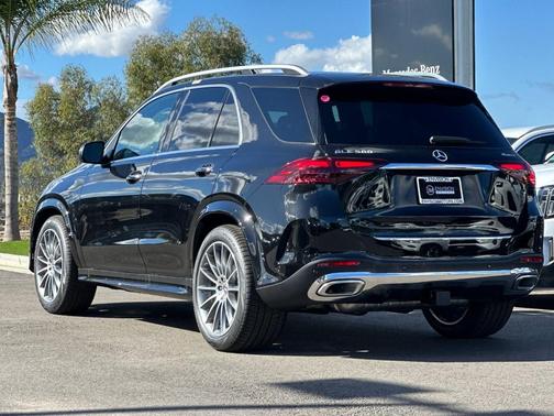 Obsidian Black 2026 Mercedes-Benz GLE 580 AWD 4MATIC