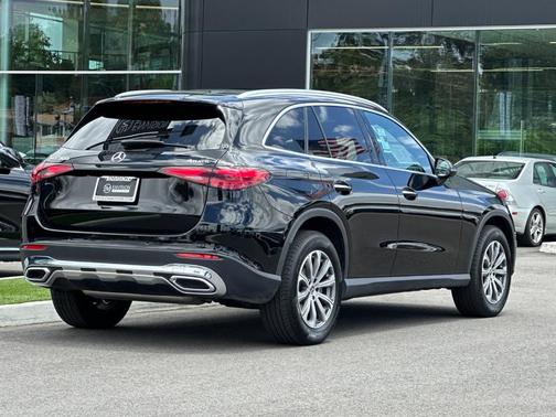 Black 2026 Mercedes-Benz GLC 300 Base 4MATIC