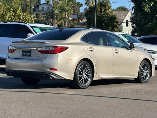 2017 Lexus ES 350 Base