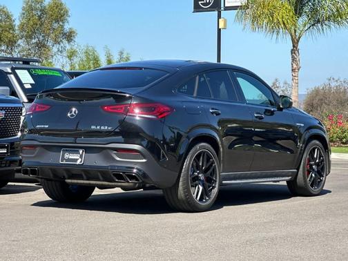 Obsidian Black Metallic 2022 Mercedes-Benz AMG GLE 63 S