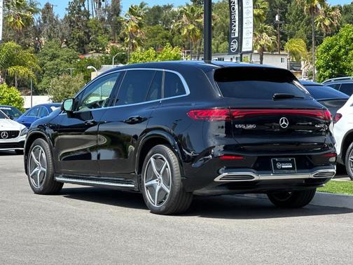 Obsidian Black Metallic 2023 Mercedes-Benz EQS 580 Base 4MATIC